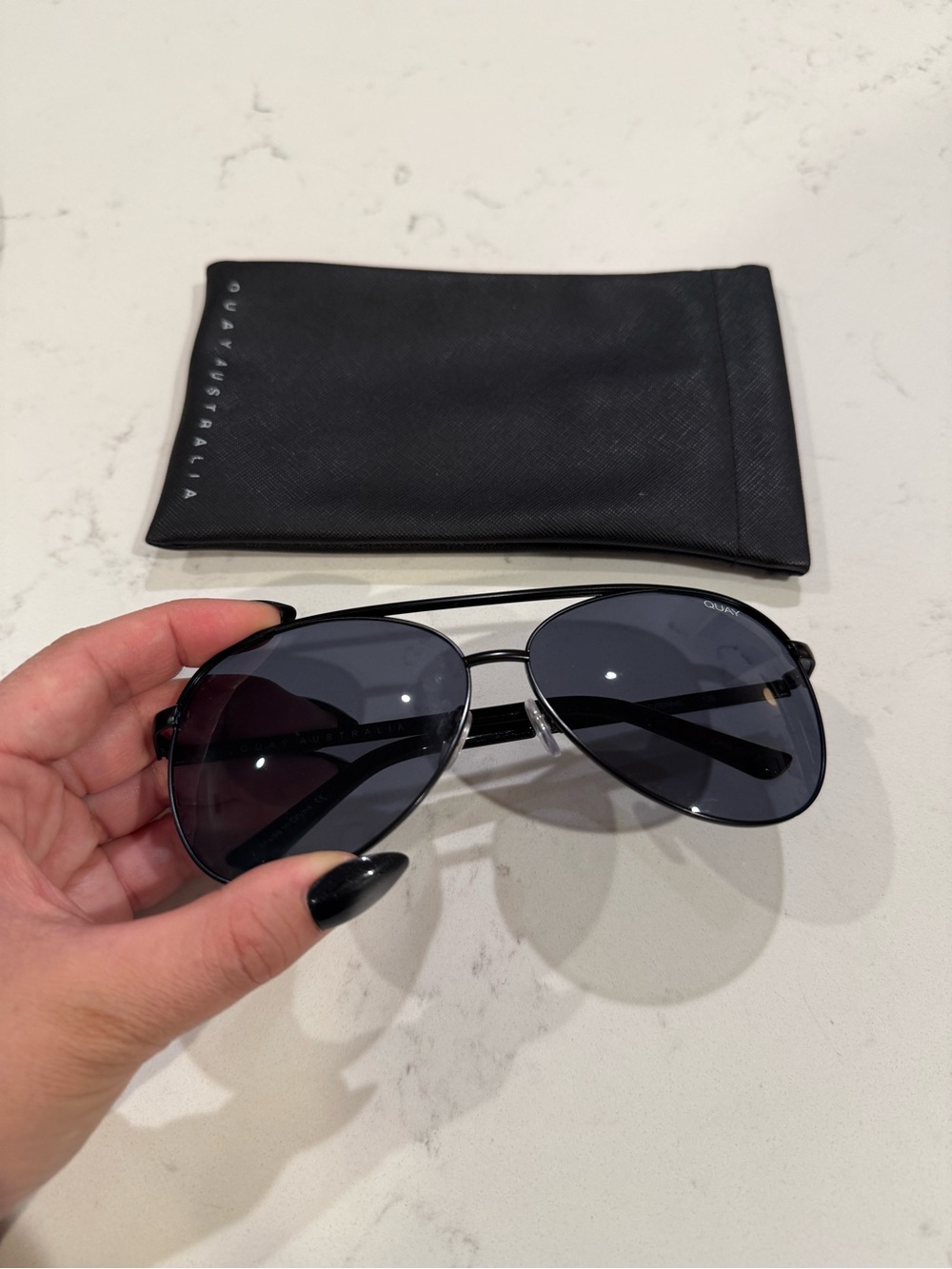 Quay Australia Black Metal Aviator Sunglasses
